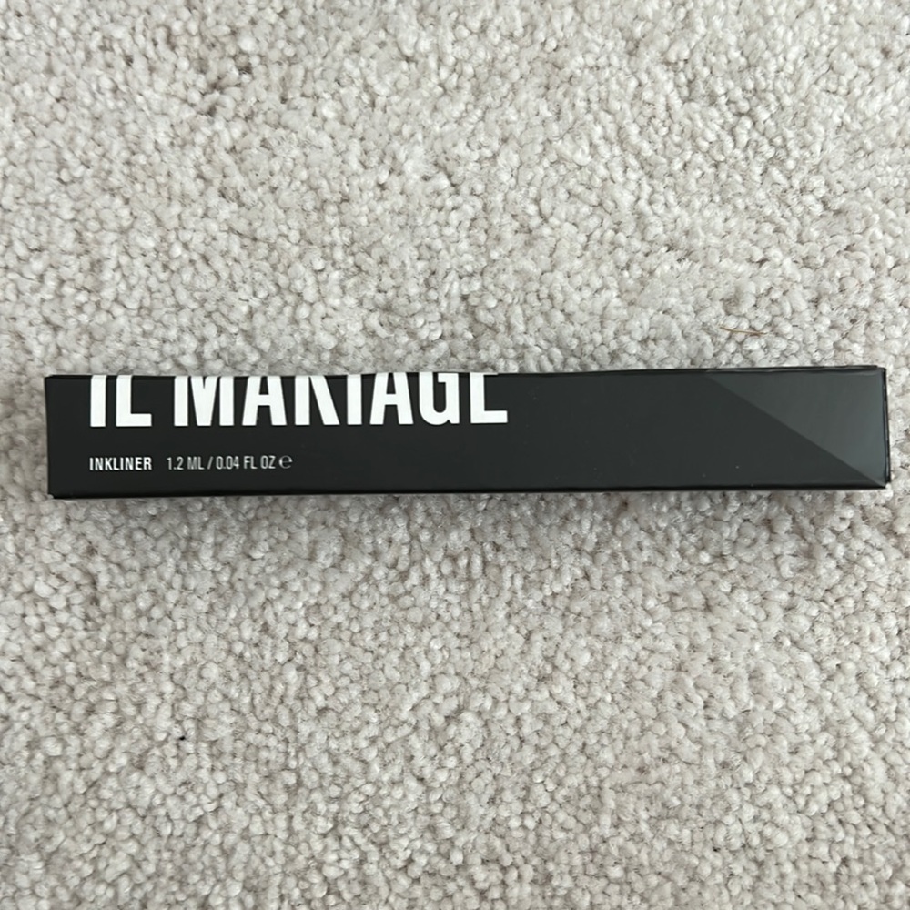 IL Makiage ink liner brand new